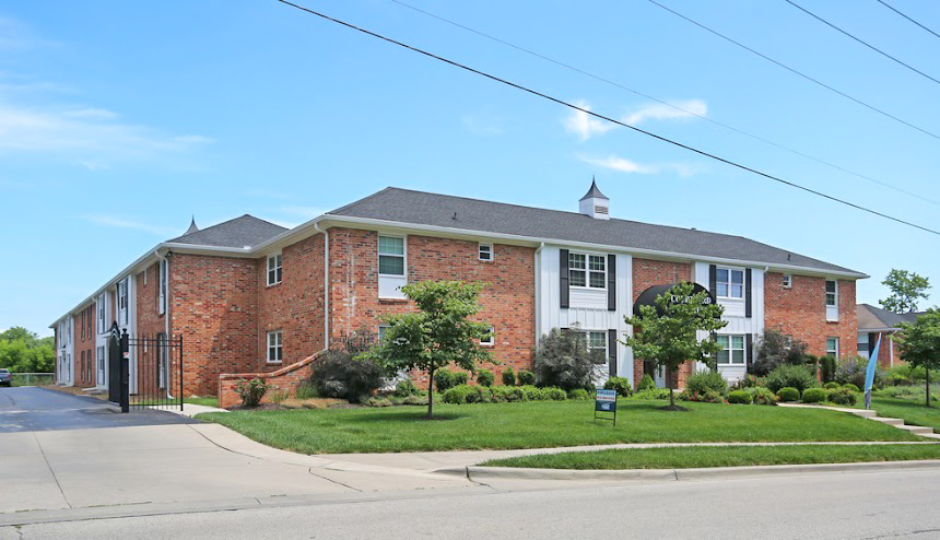 Courtyard Apartments